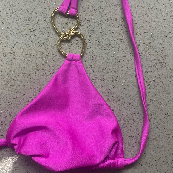 π BRAND NEW - The Nadia Love π Triangle Top with HEART β€οΈ HARDWARE - BRAND NEW - Picture 5 of 8